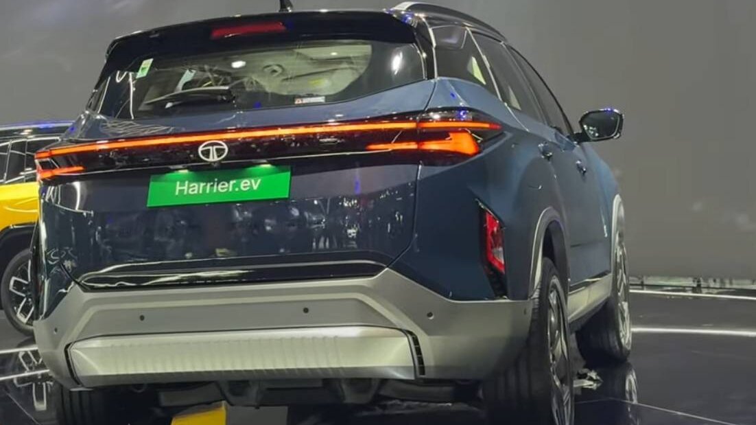 tata harrier ev car