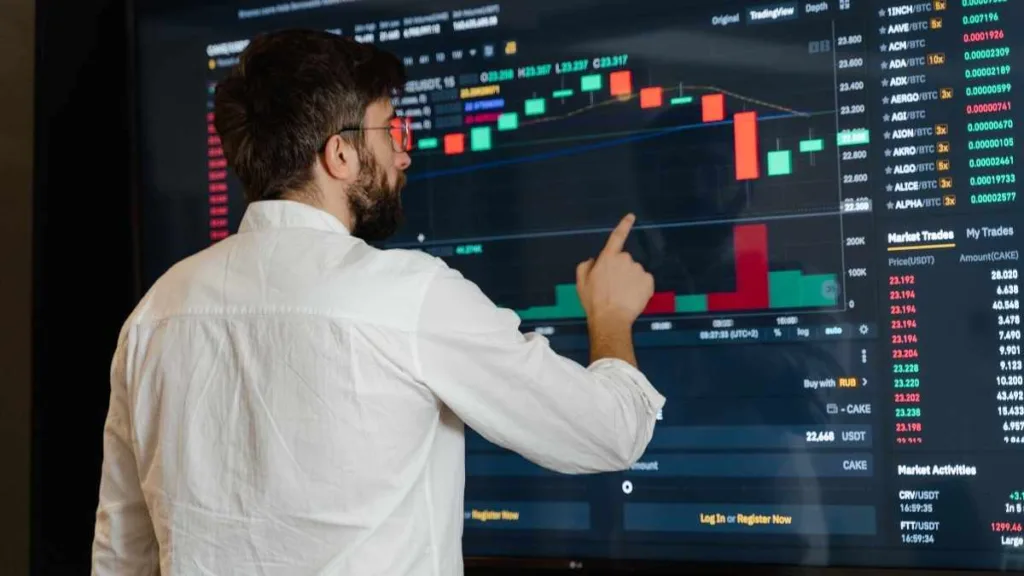 mu stock forecast
